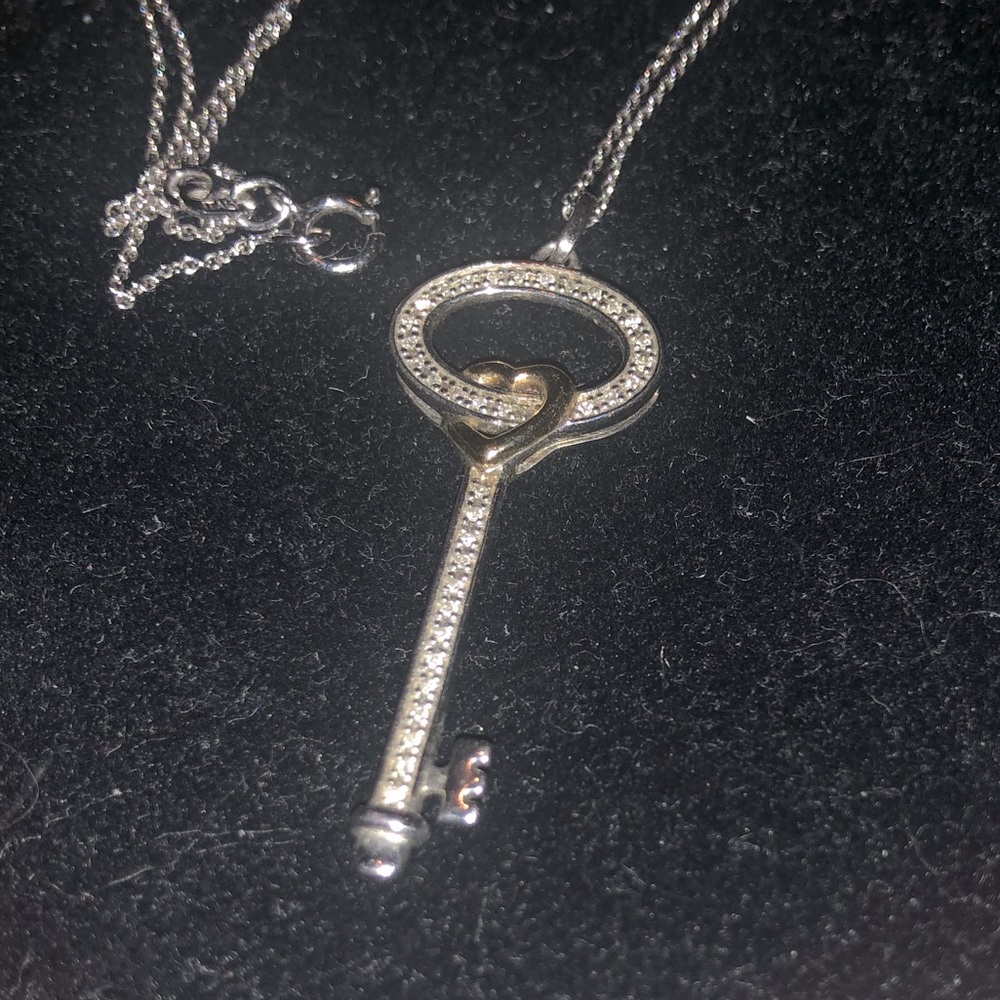 18 inch diamond heart and key necklace in SS w/10k gold